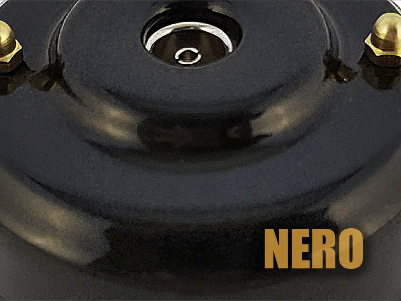 Черные выключатели и розетки Nero